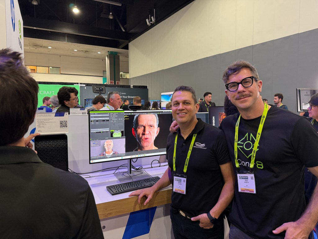 Reallusion's Director of Partnership Marketing - Enoc Burgos, and Senior Account Manager - Kai Deneve, engaged directly with fans, friends, clients, and industry partners to provide hands-on experiences.